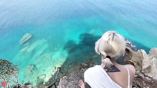 The cute girlfriend passionately sucks her ex-boyfriend’s big dick on the shore