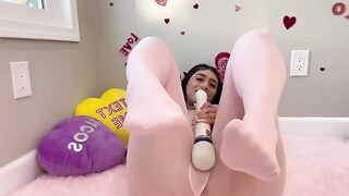 Violet Myers seduces herself in a sensual Valentine's Day encounter
