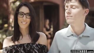The sexy widow Natasha Nice seduces her neighbor with big ass
