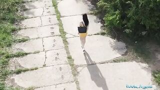 Public agent caught a babe peeing in the street and fucked her