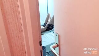 I watch my stepsister masturbate, then I offered her my cock and she accepted!