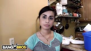 Hung client gets Eva Saldana’s knob polished in steamy session