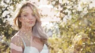 A glamorous woman gets a call from nature in HD