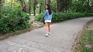 Babe fucked in the park and receives cum in her mouth
