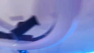 The sexy stepmom washed the dishes in her underwear, and the son fucked her