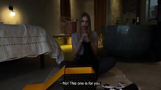 Unboxing with hot babe Californiababe ended with sex
