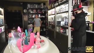 Old and young in a hot dildo action