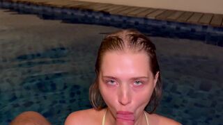 A Californian girl likes to have sex and take a swim in the pool