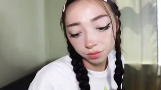 Stepsister twerks on the cock before parents come home in this hot video