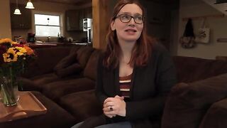The red-haired beauty Bettie Bondage teaches a lesson to her bully in a steamy roleplay