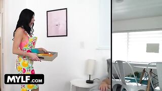 Perfect housewife Piper Press gets fucked hard and deep