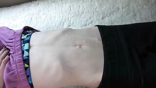 A beautiful woman has sex and shows her navel in HD