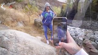 A blowjob after a photo shoot with young tourists in nature