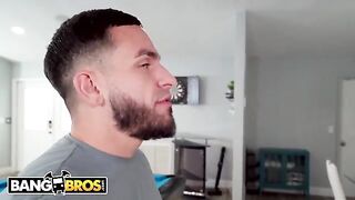Peter Green gets obsessed with the ass of stunning PAWG Harley King