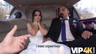The bride allowed her husband to watch her getting fucked in the car