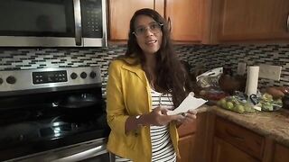 My stepmom’s big ass wakes me up with a bang