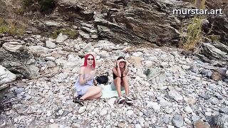 Foolish bloggers fucked two whores on the city streets