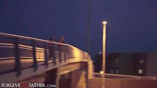 Hot Indian model gets creampied after deepthroating a stranger’s cock in a steamy scene