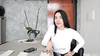 You are an idiot! - Fantasía's girlfriend, role play game
