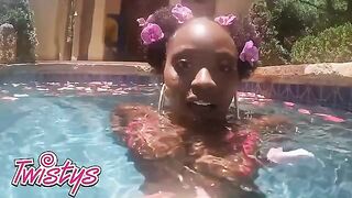 Petite babe Elsie shakes big booty while swimming naked in the pool