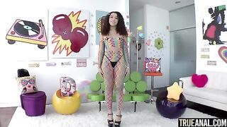 Petite teen Willow Ryder loves anal sex, getting her asshole gapped hard