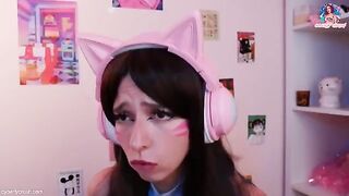 Overwatch cosplay with gamer girl Dva, riding dildo and performing oral while playing