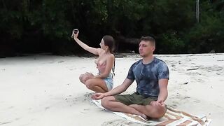 Beach meditation with a stranger’s deep blowjob thrill
