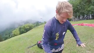 Paragliding with a surprise at 2200 m above the sea