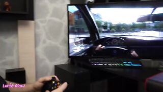 Babe distracted her boyfriend while he was playing video games