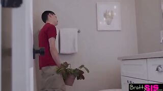 Who would have thought that stepbrother sex could be so hot? Samantha Lexi says no way!