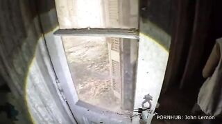 Exploring the abandoned mansion from 1872 with a thrilling twist
