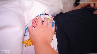 The stepdaughter got fucked by her dad in the middle of the night