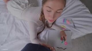 Stepsister makes her first blowjob, a moment of pure eye contact