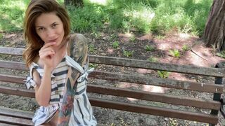 I play with my pussy in the park and cum in the car