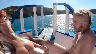 A couple has sex right on the boat and was seen by someone
