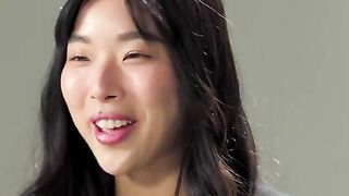 How women orgasm with hot Korean teen Elle Lee