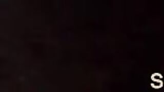 A petite girl got fucked on the beach late at night