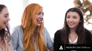 Lauren Phillips teaches two innocent lesbians to fuck using a threesome technique