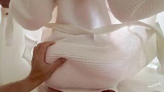 I shook my ass for my stepbrother, he couldn't resist my pussy