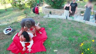 Sex on the meadow with a stranger, ended with sperm on the face