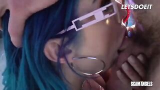 Two sexy babes share a big dick in a hot threesome