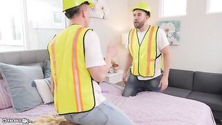 The tiny Asian, Lulu Chu, thanks the movers with her body and multiple facials
