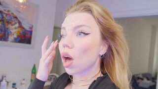 My tiny pussy made him cum 3 times and one on my face, a passionate encounter
