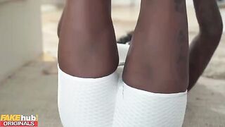 Black yoga instructor with big tits squirts on her client’s cock