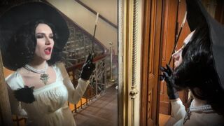 Resident Evil Village cosplay with giant Lady Dimitrescu