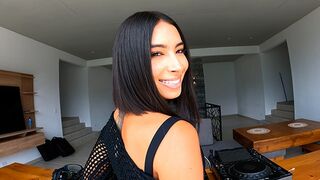 The DJ was seduced by the sexy moves of Daniela Antury