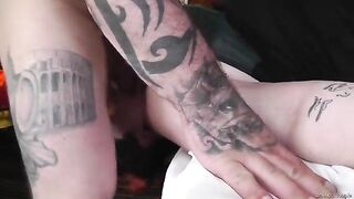 First MFM threesome for Hotmessjessxxx with Mr.BWC