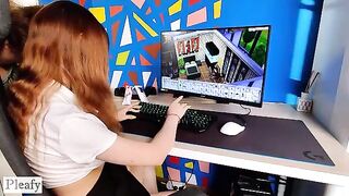 The Sims 4 was played, but the guy preferred to fuck with her