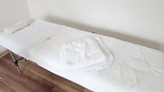 A masseur with a perverted habit fucks his client in a steamy session