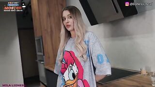 A good morning sex session can replace coffee for your stepsister